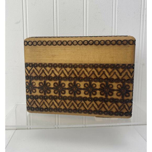Vintage Polish Pyrography Carved Wooden Playing Card Box With 2 Decks Of Cards - Picture 1 of 7